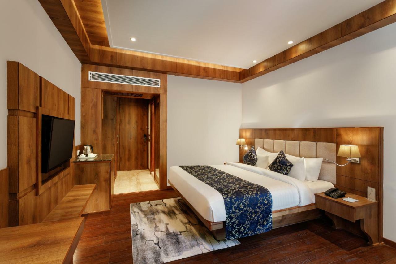 Alokik Resort- Pure Veg Manali  Ngoại thất bức ảnh